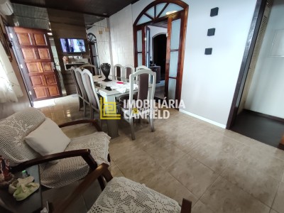 Lindíssima Casa na Costeira - Rua Visconde de Nácar-14