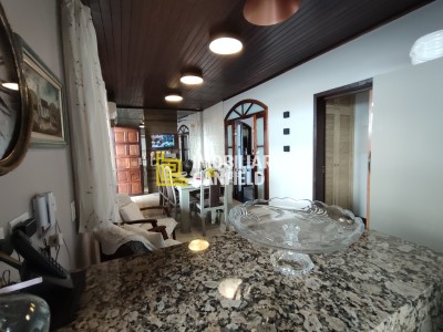 Lindíssima Casa na Costeira - Rua Visconde de Nácar-15