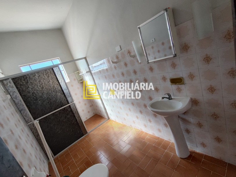 Prédio Comercial e Residencial - Rua XV de novembro , 240-18