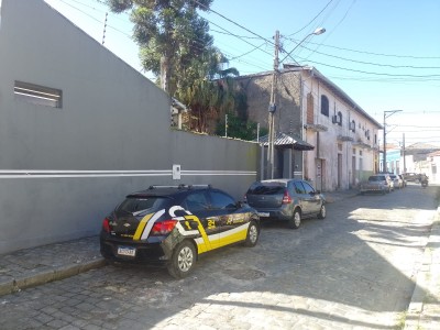 Casa para locação, Centro - Rua Pêcego Junior n° 98