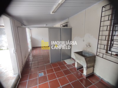 Casa á venda - Rua Júlio Groth Elias - Condomínio fechado Costa Sul